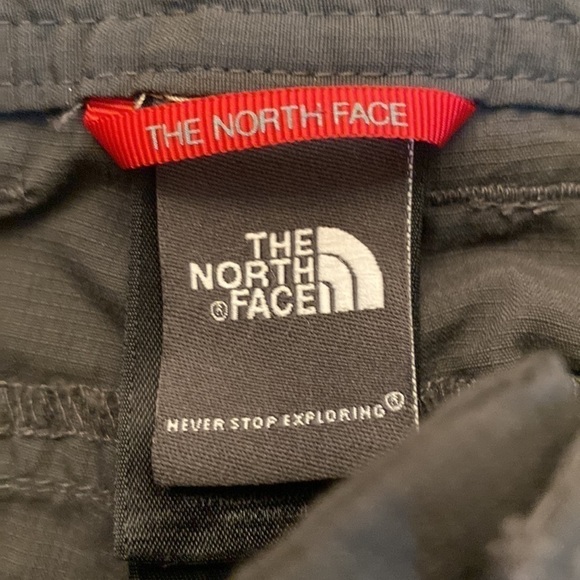 The North Face Capri pants black 6 drawstring button zipper outdoor Gorpcore - Picture 9 of 11